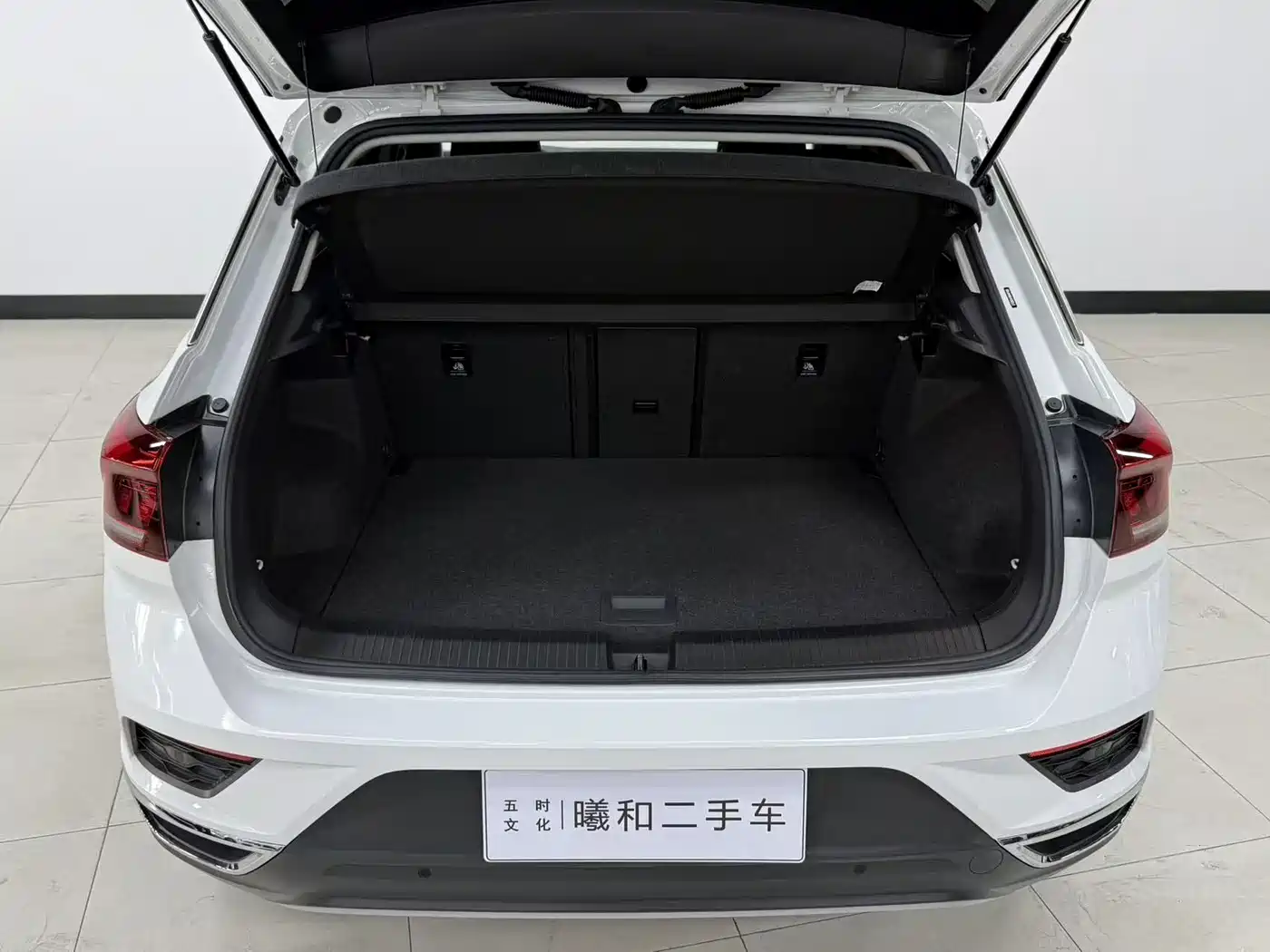 Volkswagen T-ROC 2022 280TSI DSG 2WD Comfort PLUS фото 8