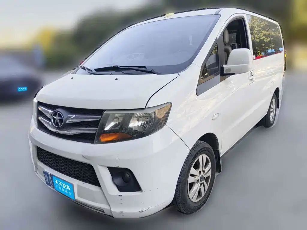 JAC Refine M3 2016 2015 Maker Edition 1.6L Luxury Smart