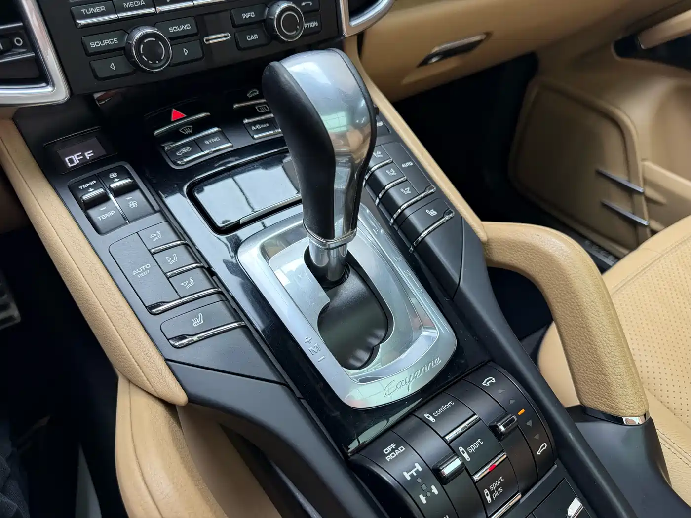 Porsche Cayenne 2015 Cayenne 3.0T фото 11