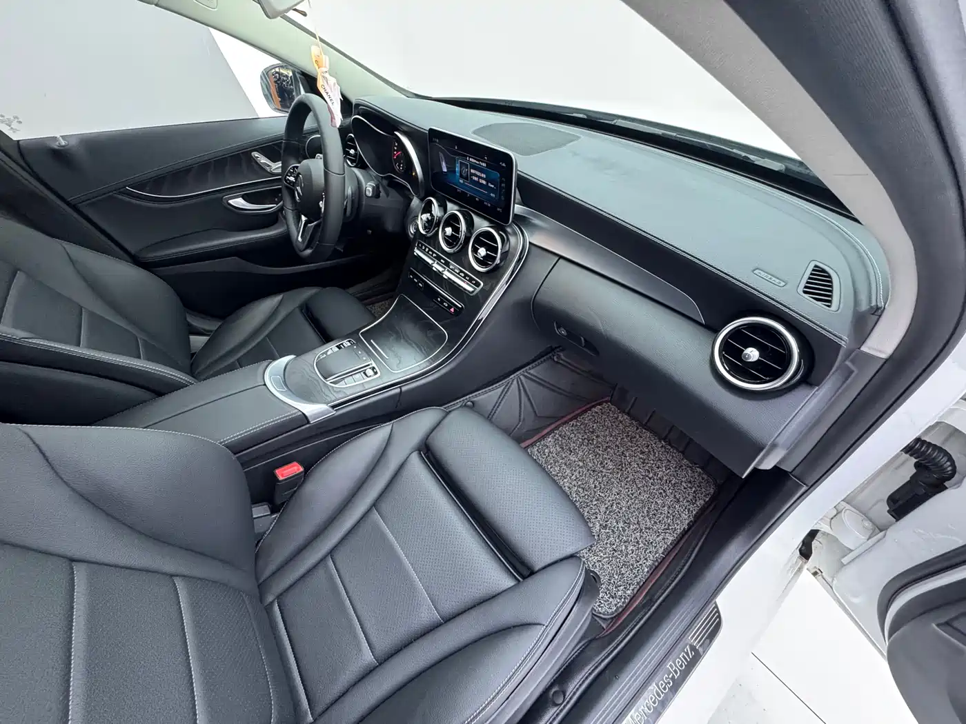Mercedes-Benz C-Class 2019 C 180 L Fashion Sport Edition фото 7