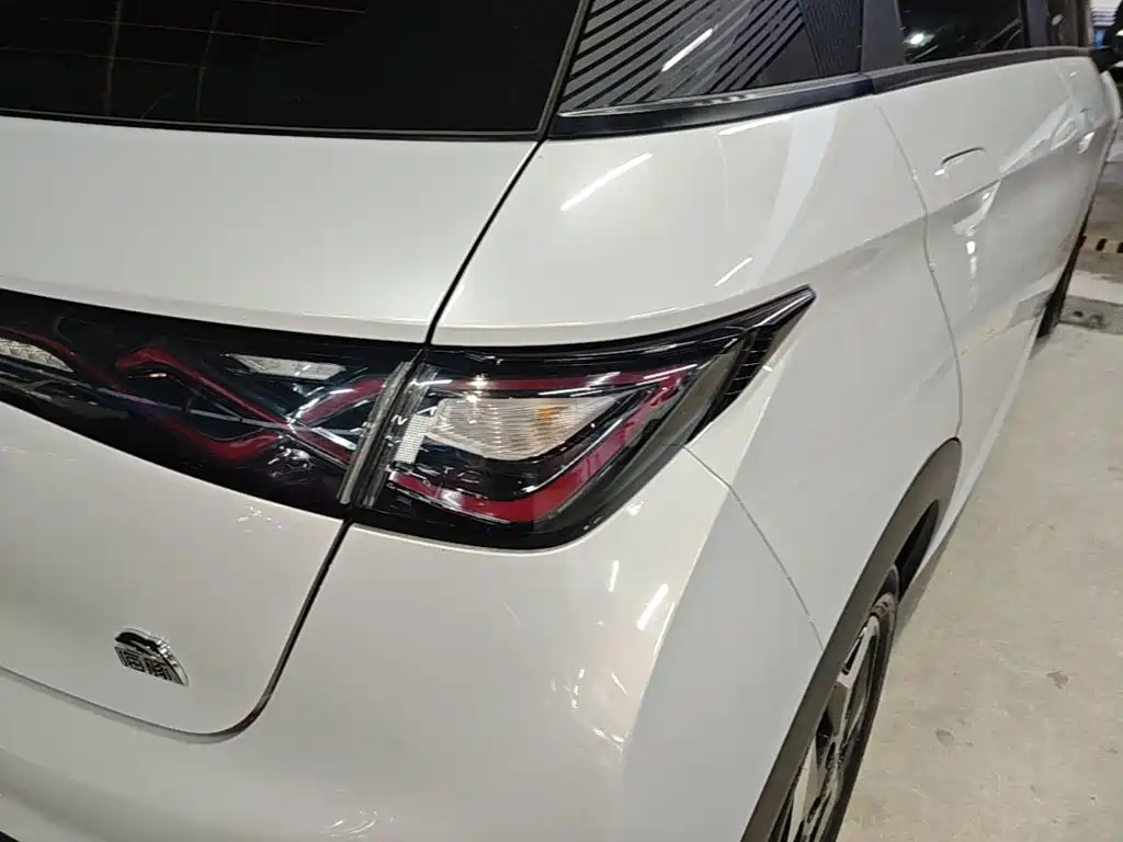 Фото 8 - BYD Dolphin
