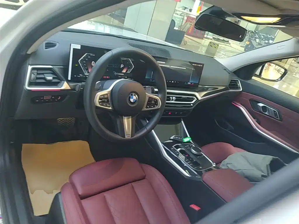 BMW 3 Series 2024 325Li M Sport Package фото 10