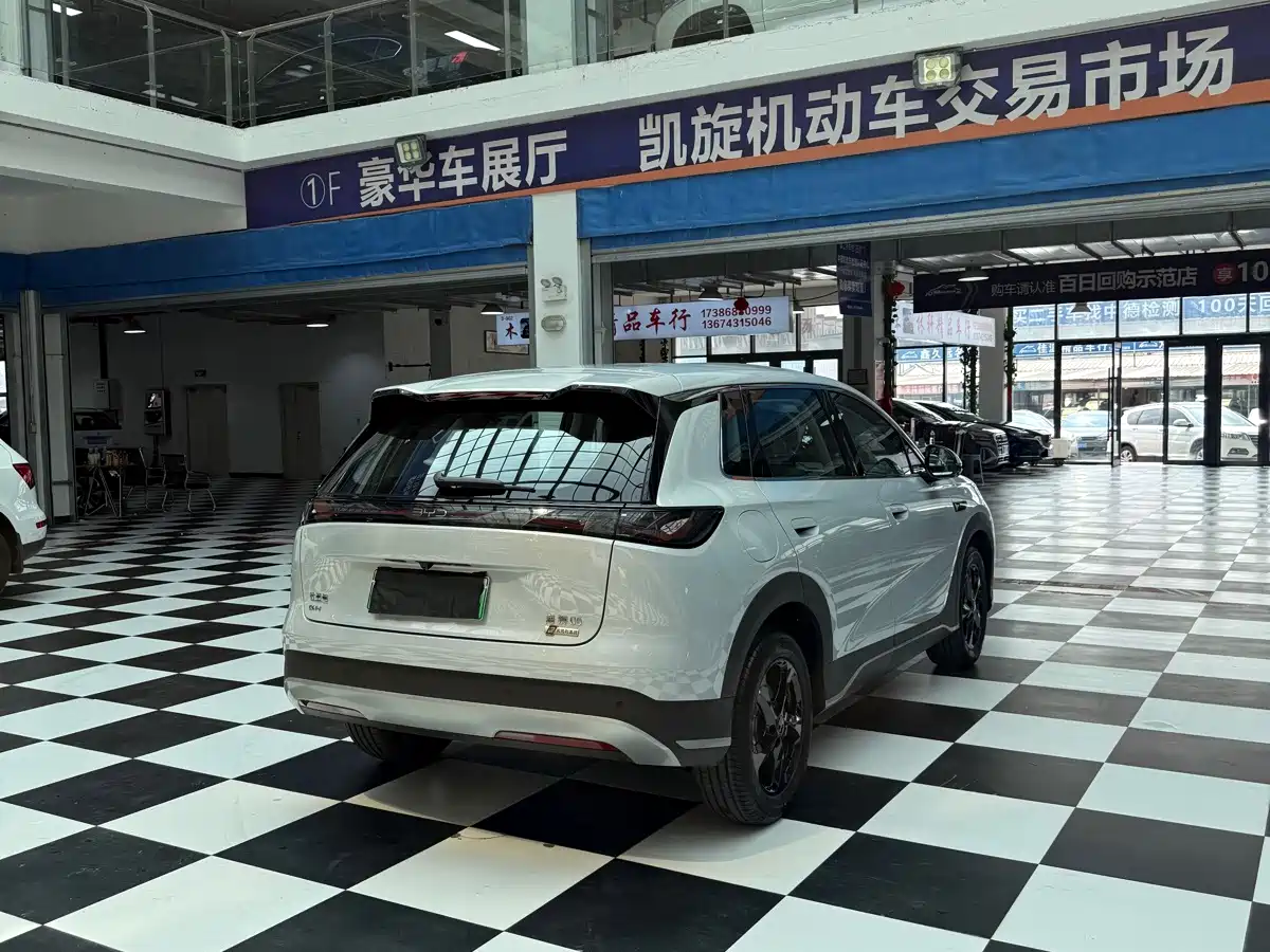 Фото 7 - BYD Seal 05 DM-i