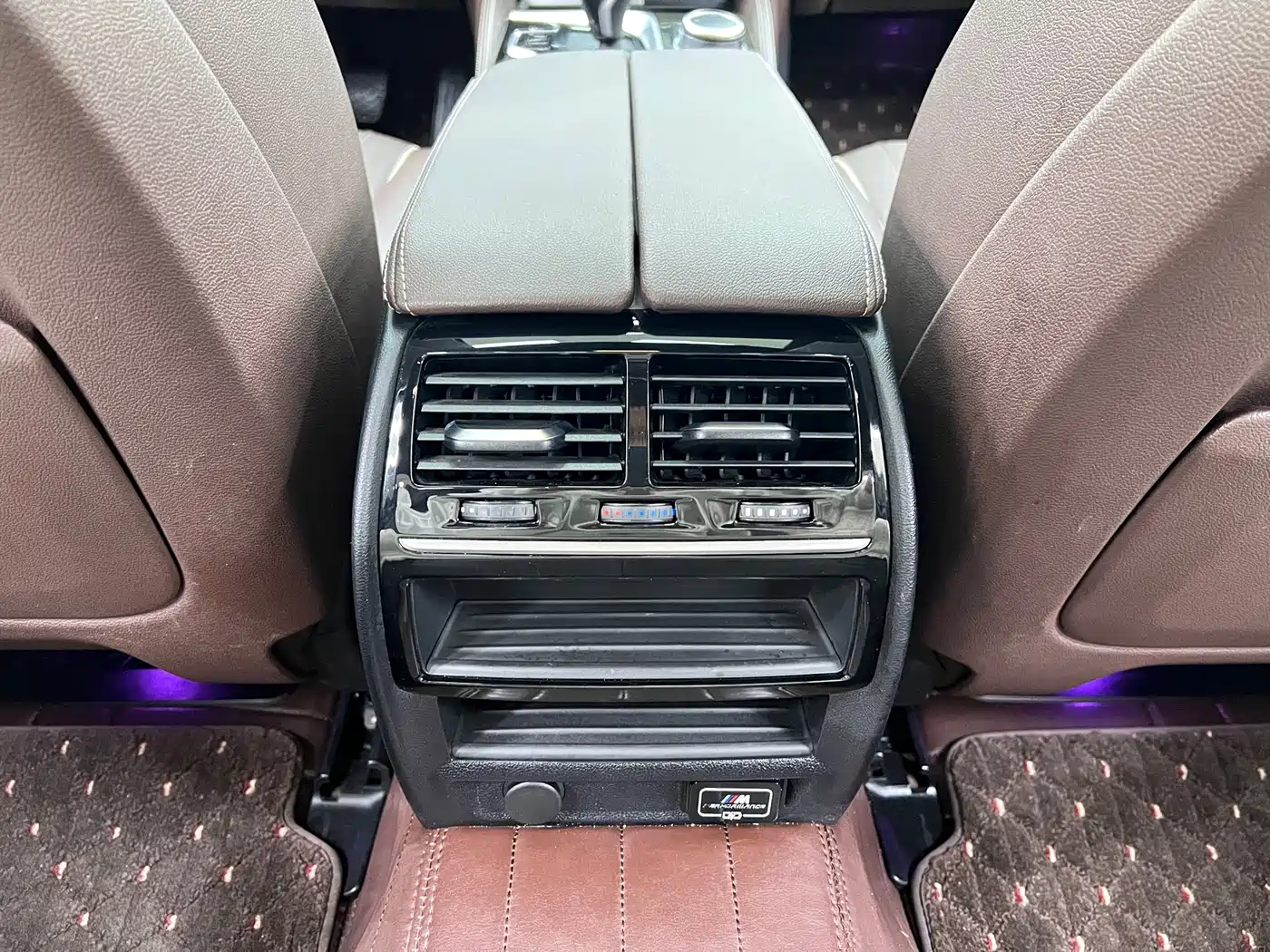 BMW 5 Series 2022 525Li M Sport Package фото 23