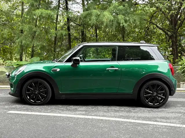 MINI 2021 1.5T COOPER Artist — фото 3