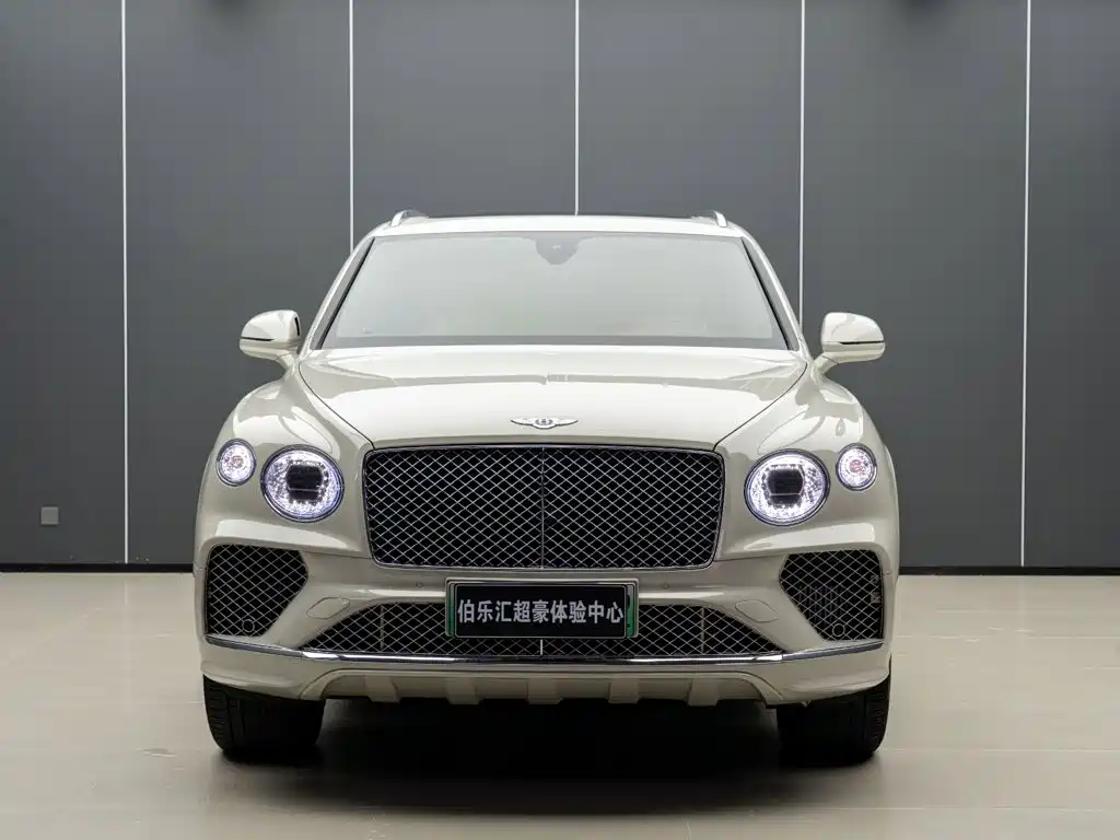 Bentley Bentayga Hybrid 2022 2021 3.0T PHEV