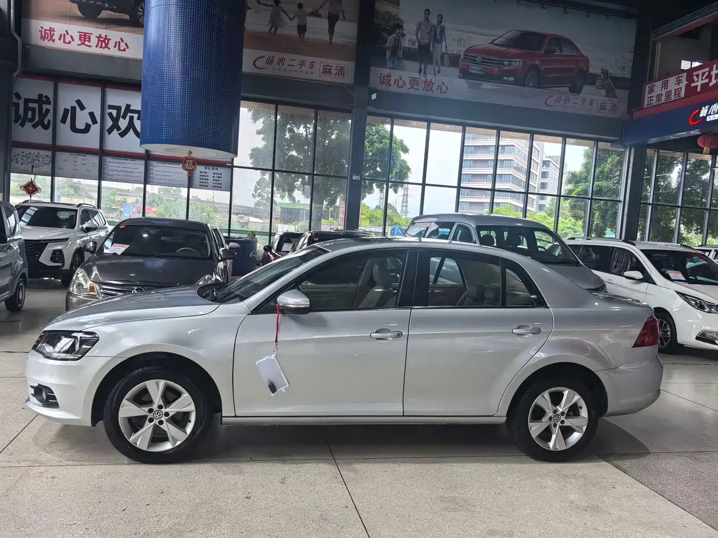 Volkswagen Bora 2013 2013 1.6L Automatic Comfort Model