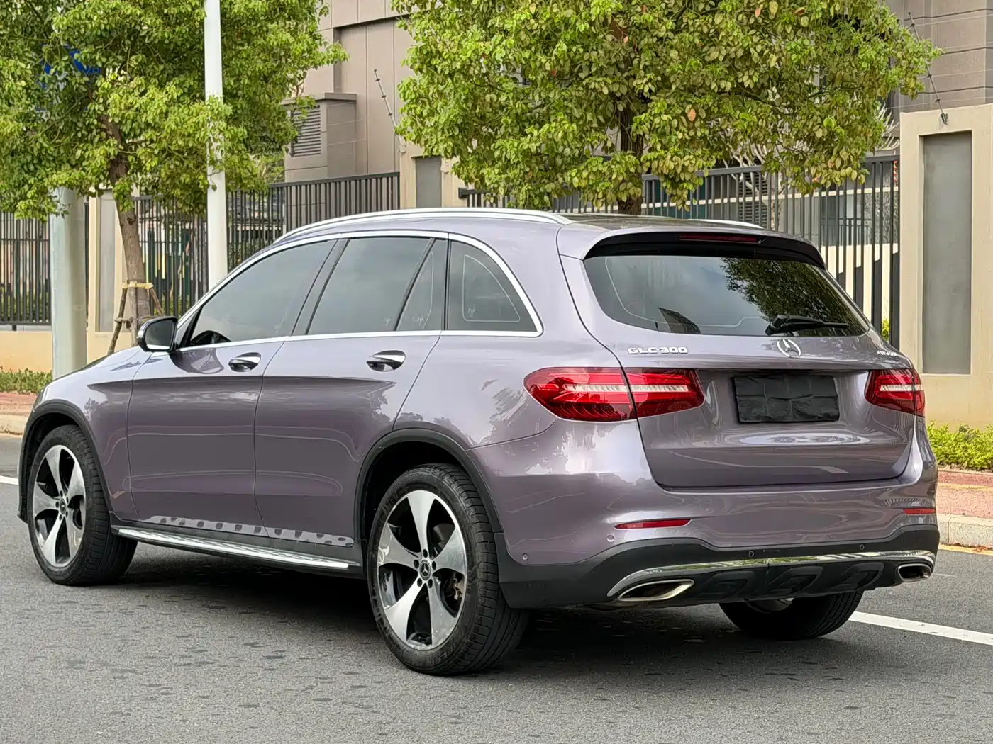 Mercedes-Benz GLC 2018 Facelift GLC 300 4MATIC Dynamic фото 14
