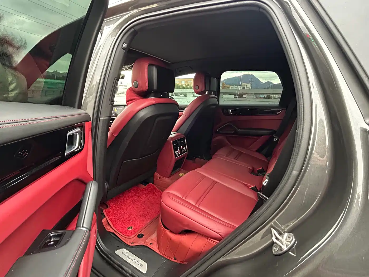 PORSCHE CAYENNE NEW ENERGY