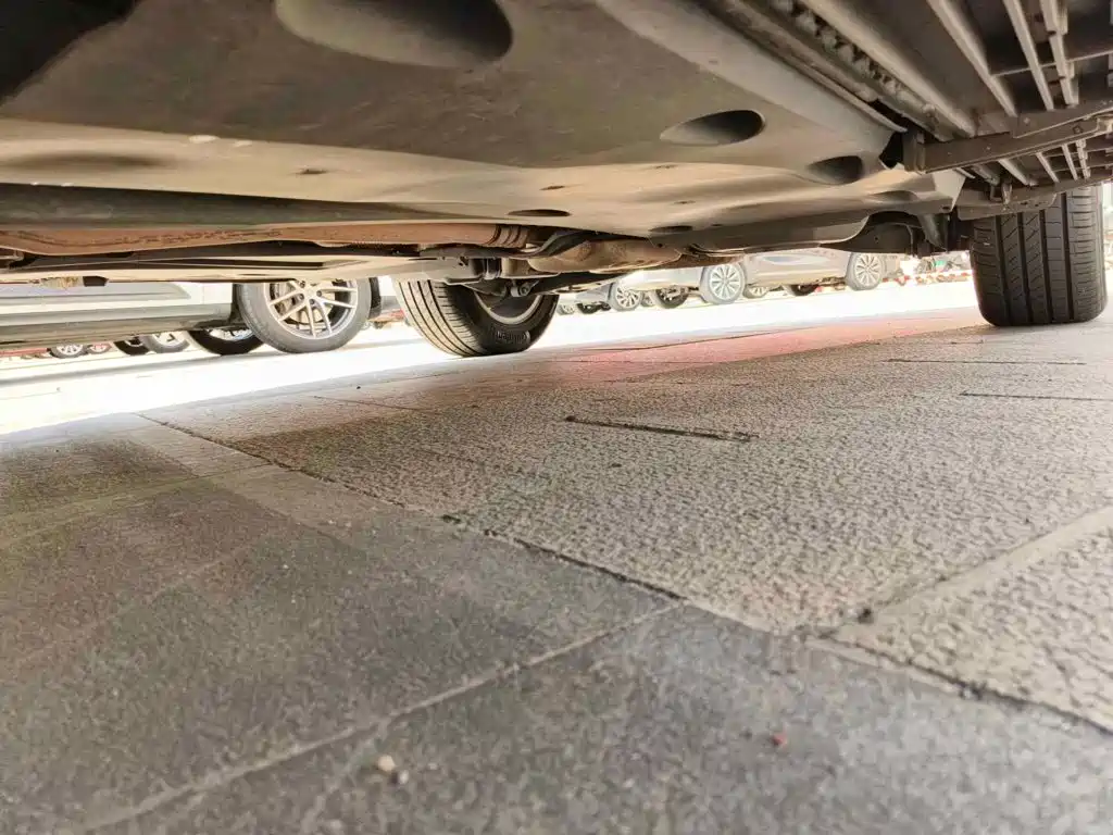 Photo 8 - Volkswagen Tiguan