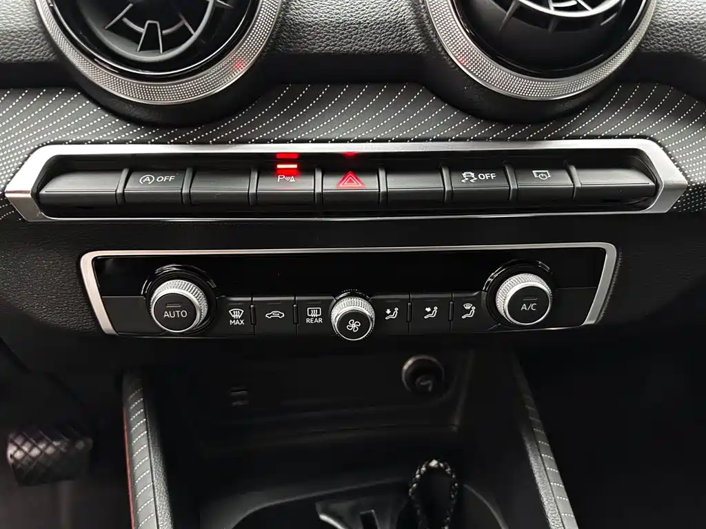 Audi Q2L 2022 35 TFSI Fashion Elegance фото 15