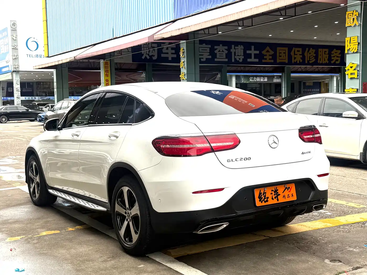 Mercedes-Benz GLC Coupe 2019 GLC 200 4MATIC Coupe SUV фото 6