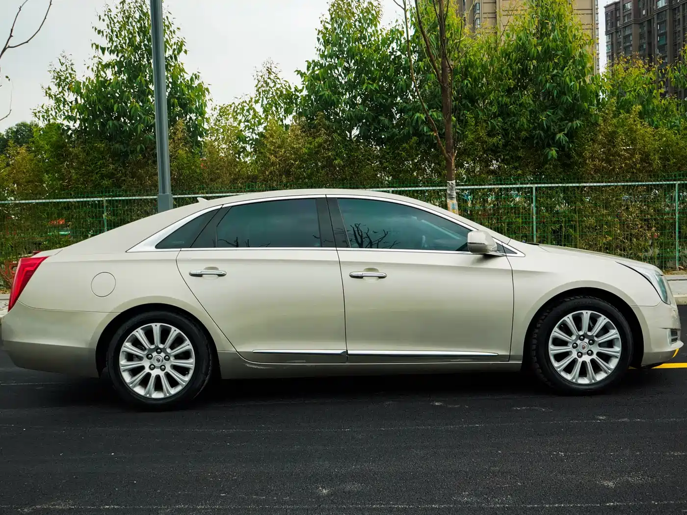 Cadillac XTS 2013 28T Luxury фото 3
