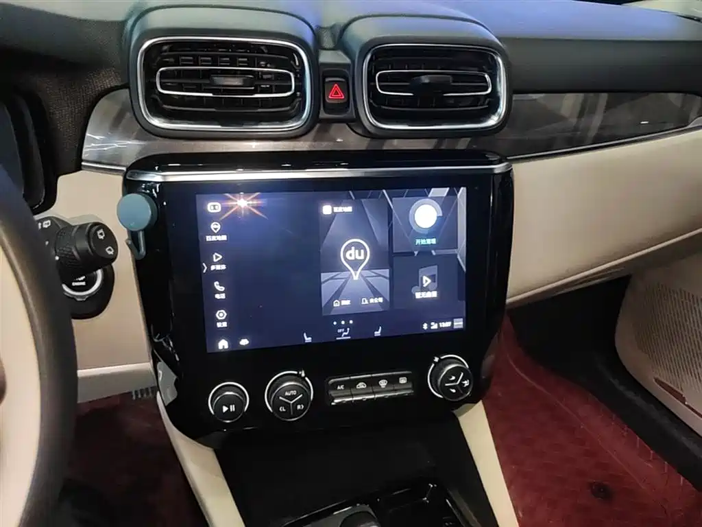 Lynk & Co 02 2019 1.5T DCT 2WD Shine Pro Edition China VI фото 13