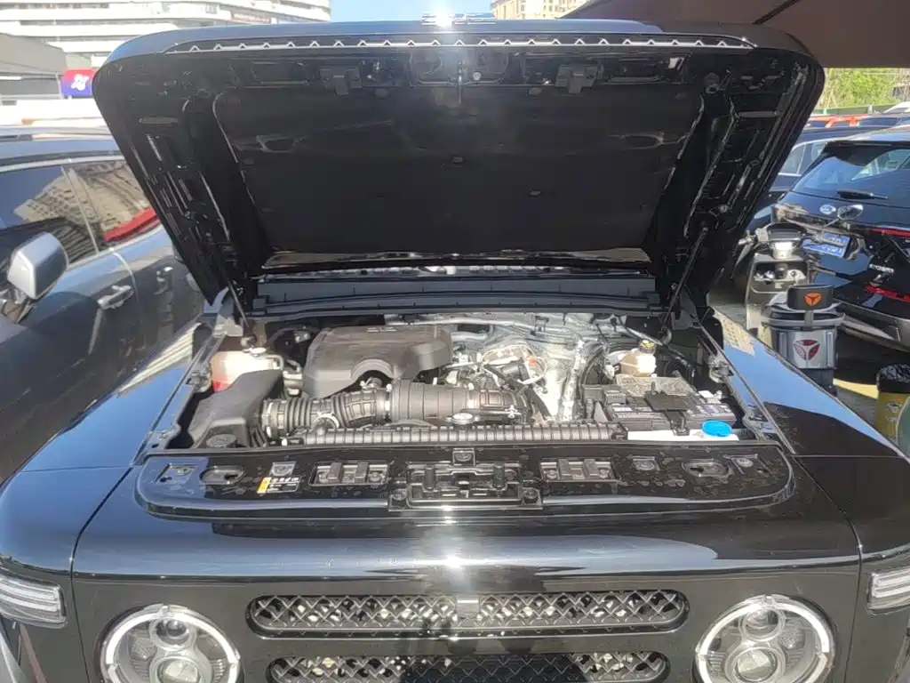 212 T01 2025 2024 2.0T Mechanic