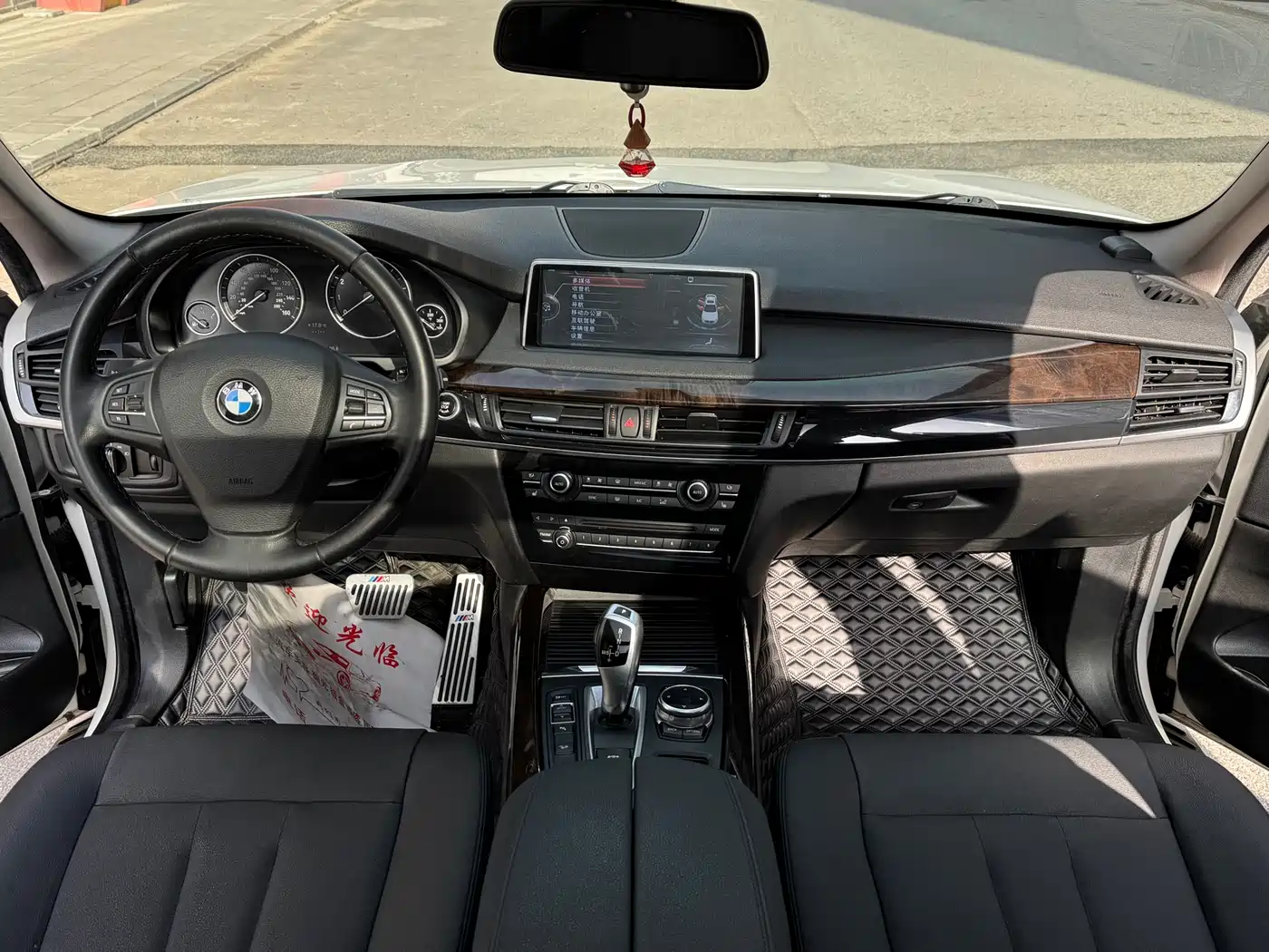 BMW X5 (Import) фото 8