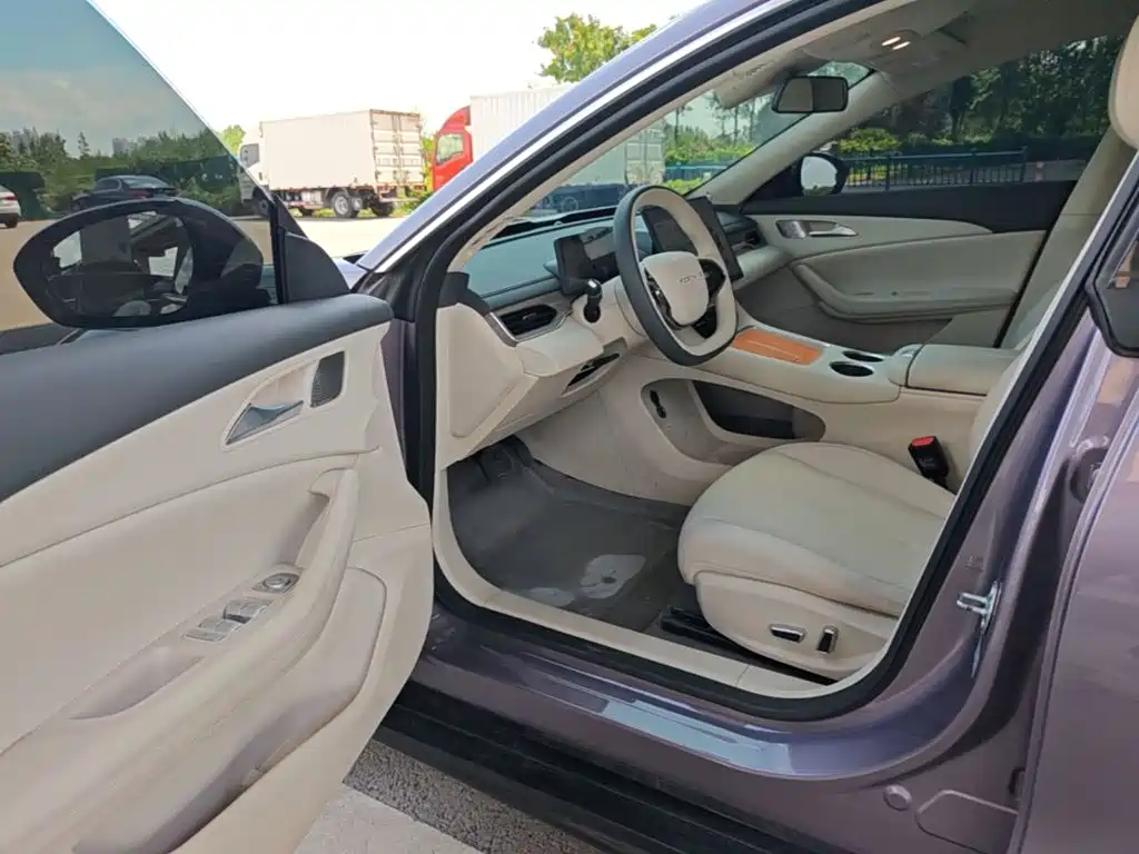 Dongfeng Fengxing Stellar S7 2025 2025 235 Extended Range Luxury