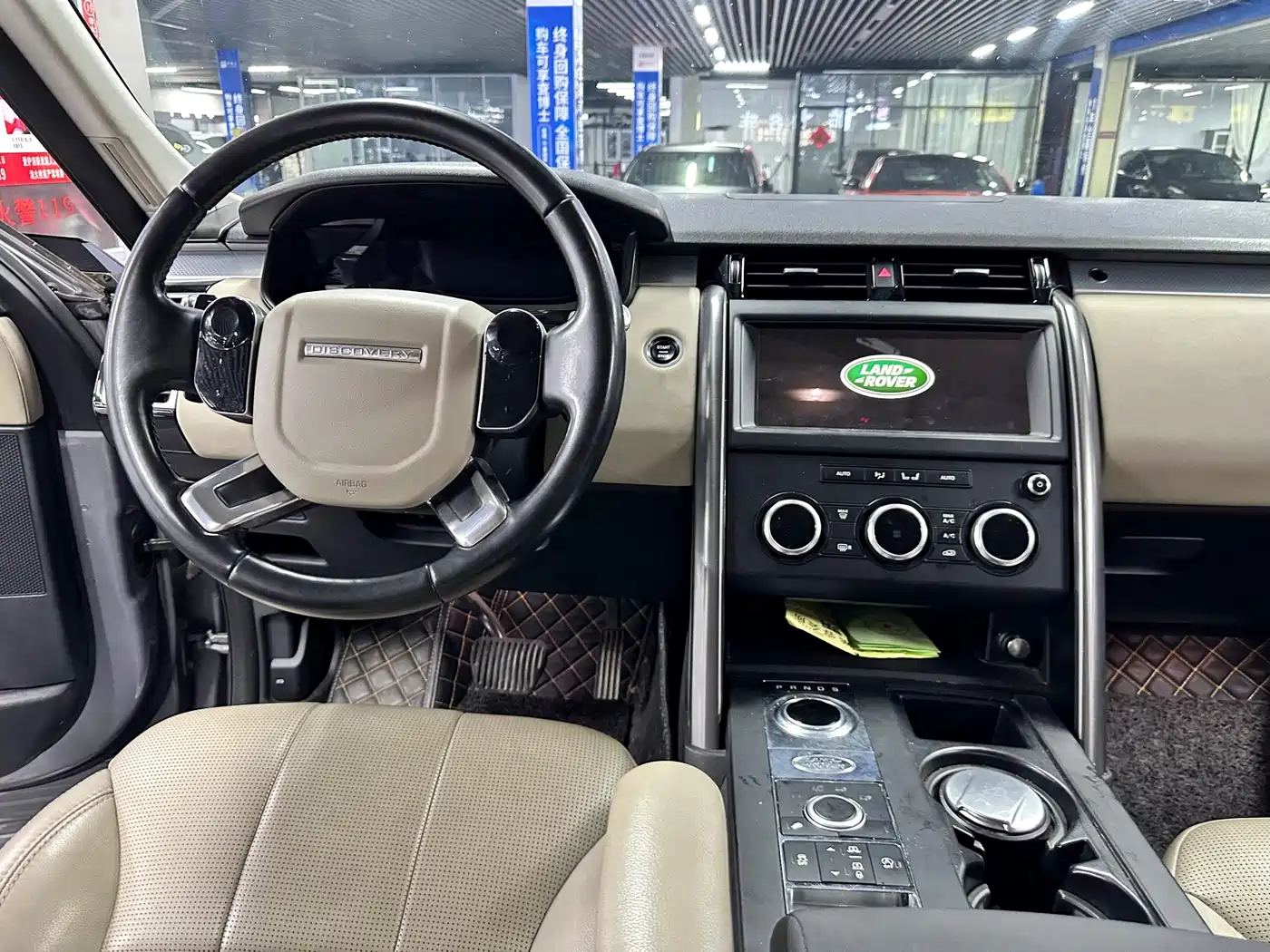 Фото 8 - Land Rover Discovery