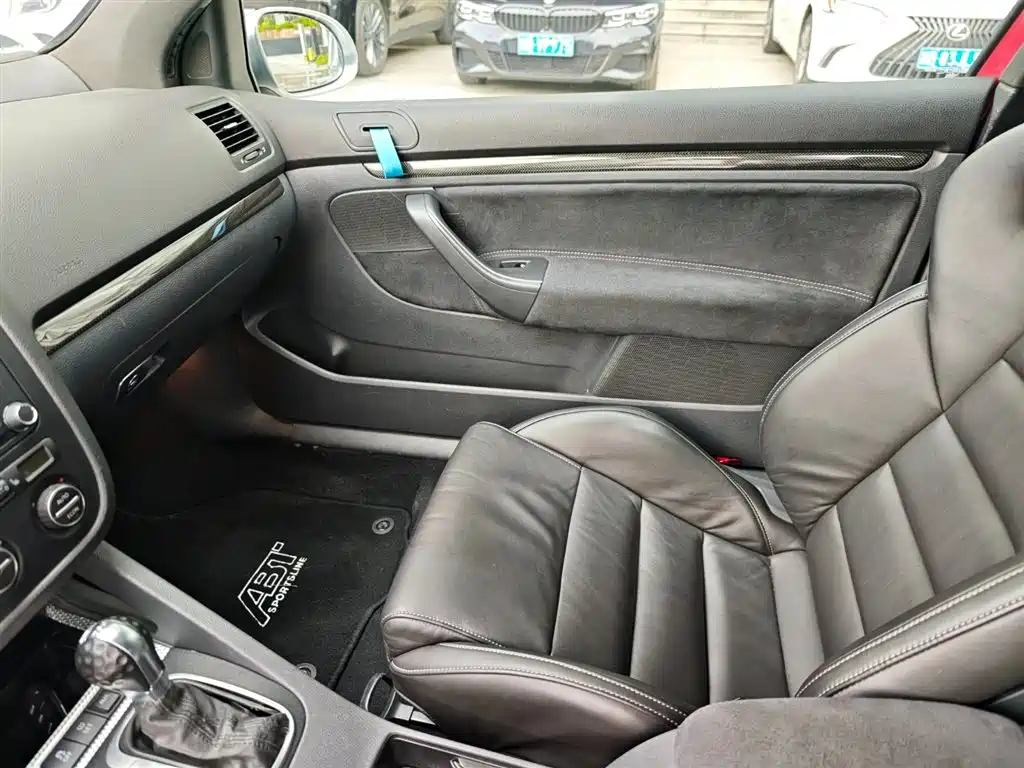 Volkswagen Golf (Import) 2006 GTI 2.0T 3-Door фото 12