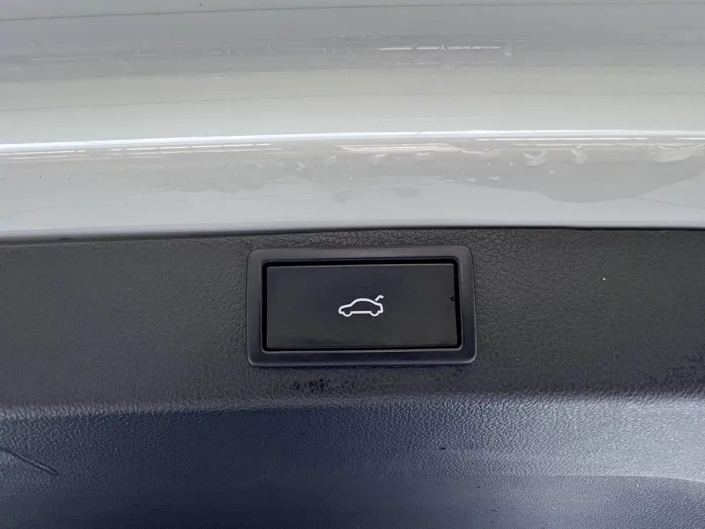 Škoda Karoq 2023 TSI280 Luxury Edition фото 27