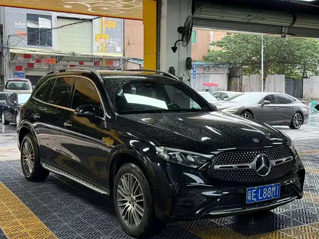Mercedes-Benz GLC 2023 Facelift GLC 300 L 4MATIC Sport 5-Seater — фото 3