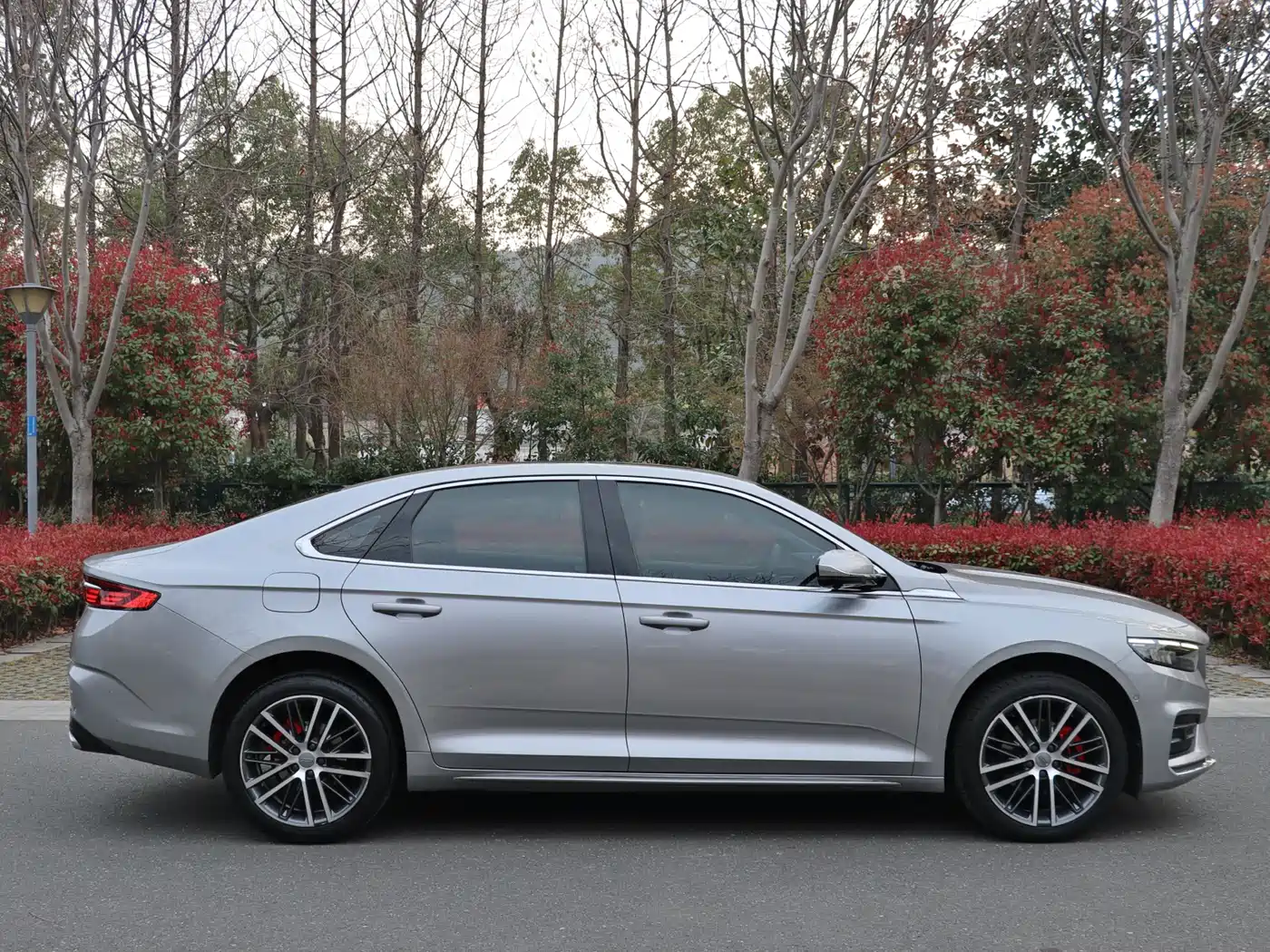 GEELY AUTOMOBILE XINGRUI