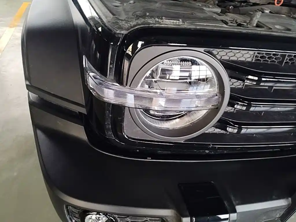 Tank 300 2026 2025 2.0T Challenger