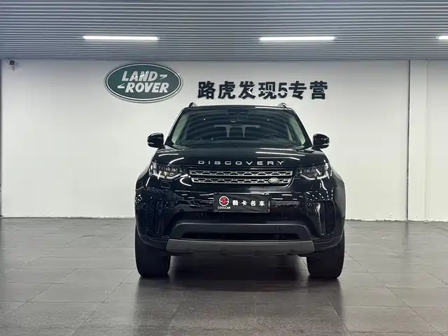 Land Rover Discovery 2018 3.0 SC V6 SE — фото 2