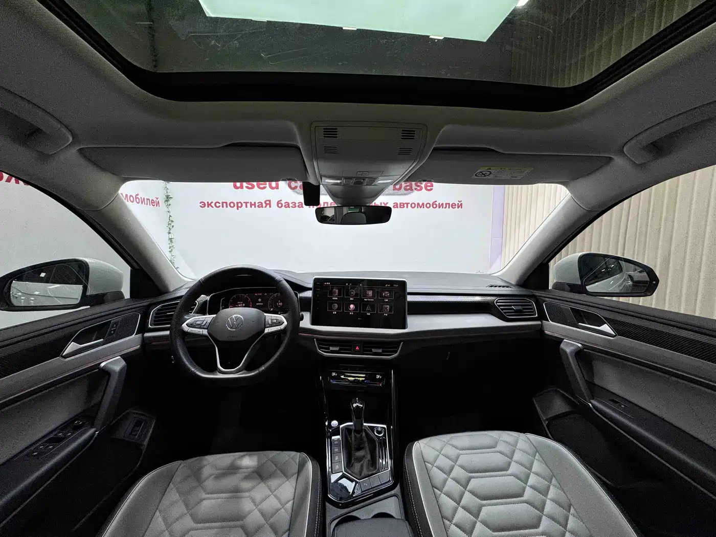 Volkswagen Tayron 2023 280TSI 2WD Luxury Plus Advanced Edition фото 17