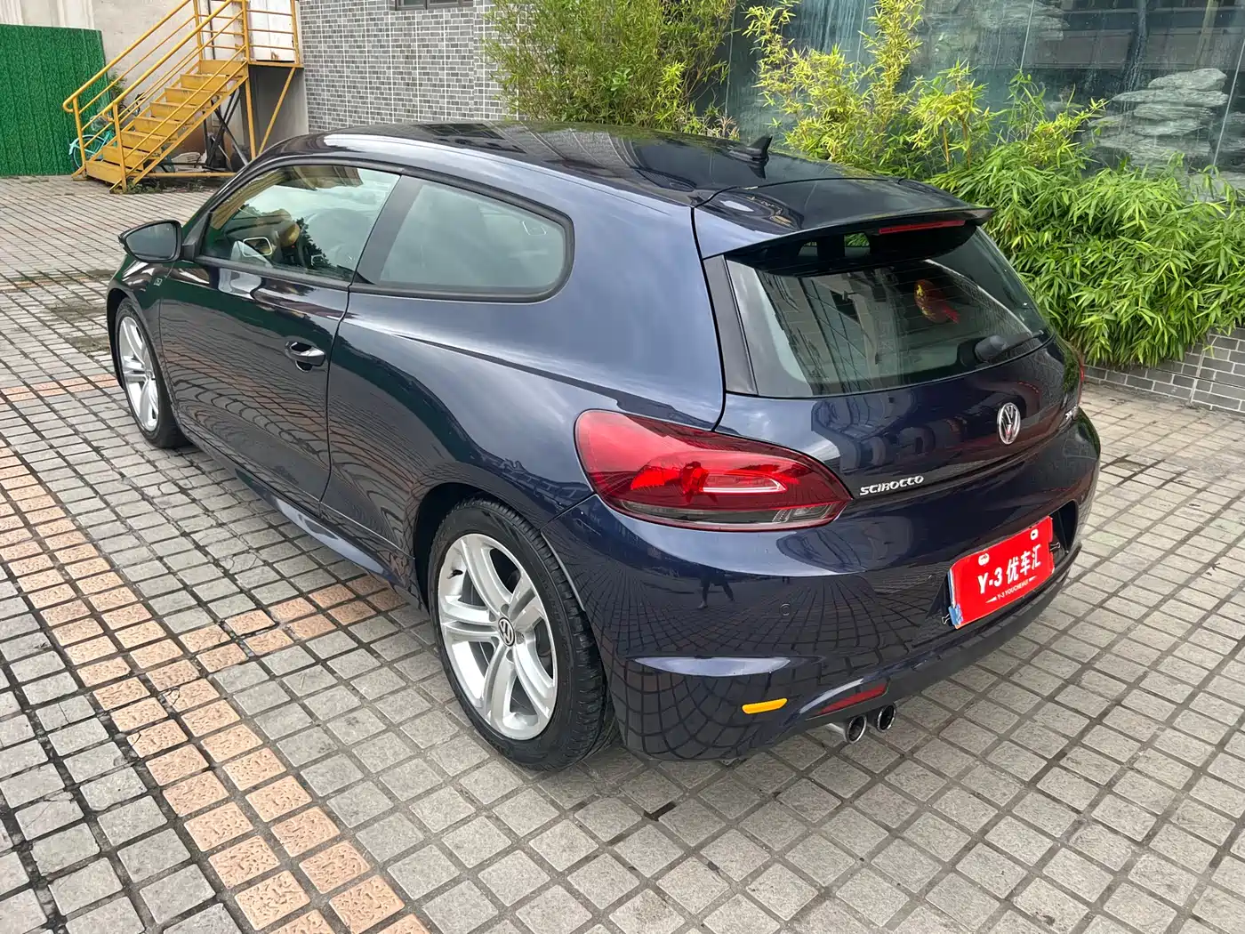 Volkswagen Scirocco 2011 2.0TSI R-Line фото 23