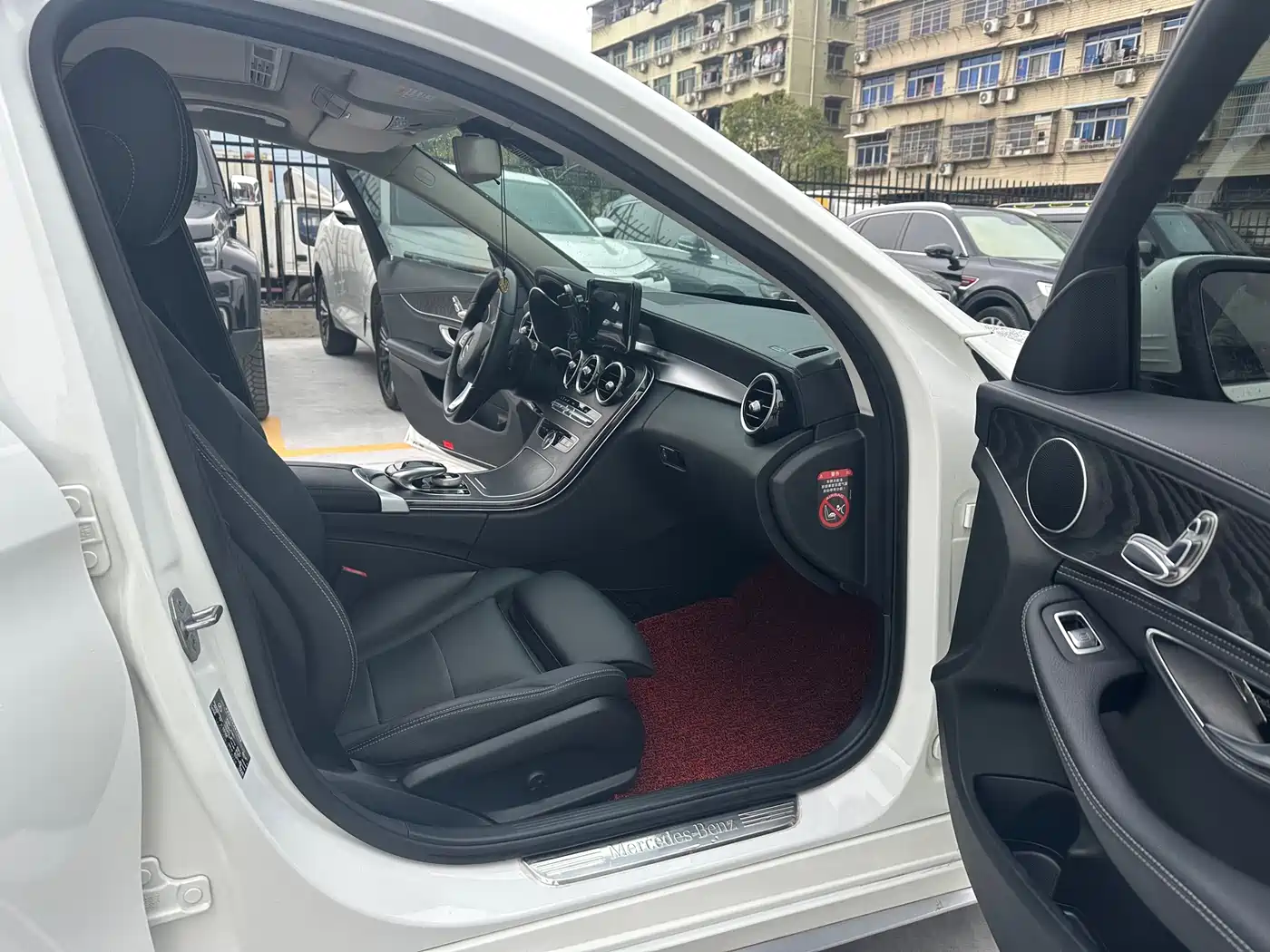 Mercedes-Benz C-Class 2018 C 180 L Fashion Sport Edition фото 7