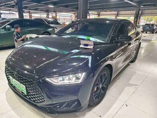 BYD HAN 2024