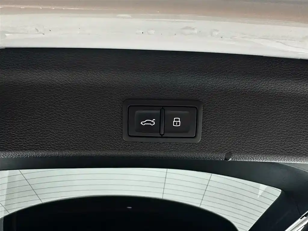 Audi Q3 2023 35 TFSI Fashion Dynamic (1.4T) фото 18