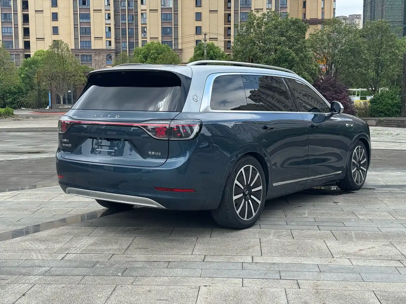AITO Wenjie AITO M9 2024 Extended Range Ultra 42kWh 6-Seater фото 6