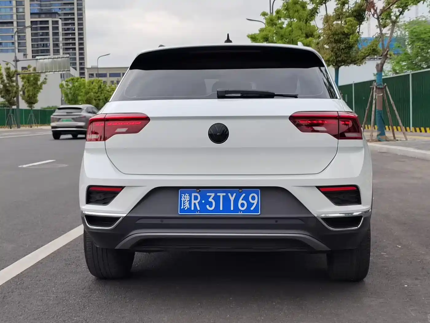 Volkswagen T-ROC 2022 280TSI DSG 2WD Comfort PLUS фото 8