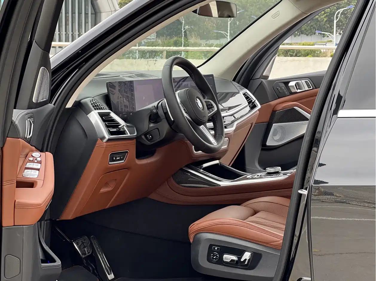 BMW X7 M60I