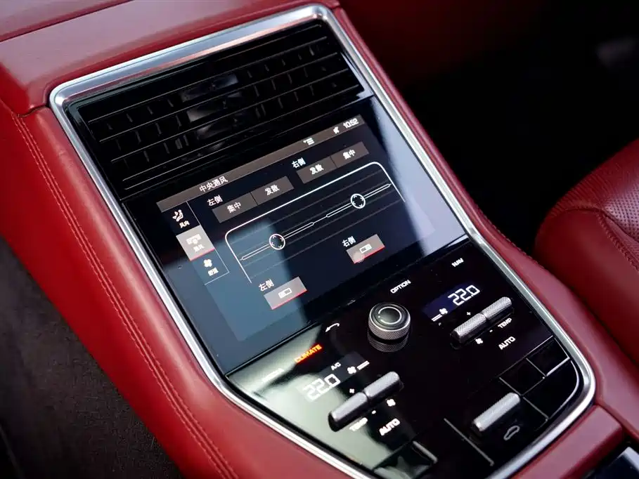 Porsche Panamera 2019 Panamera 2.9T фото 24