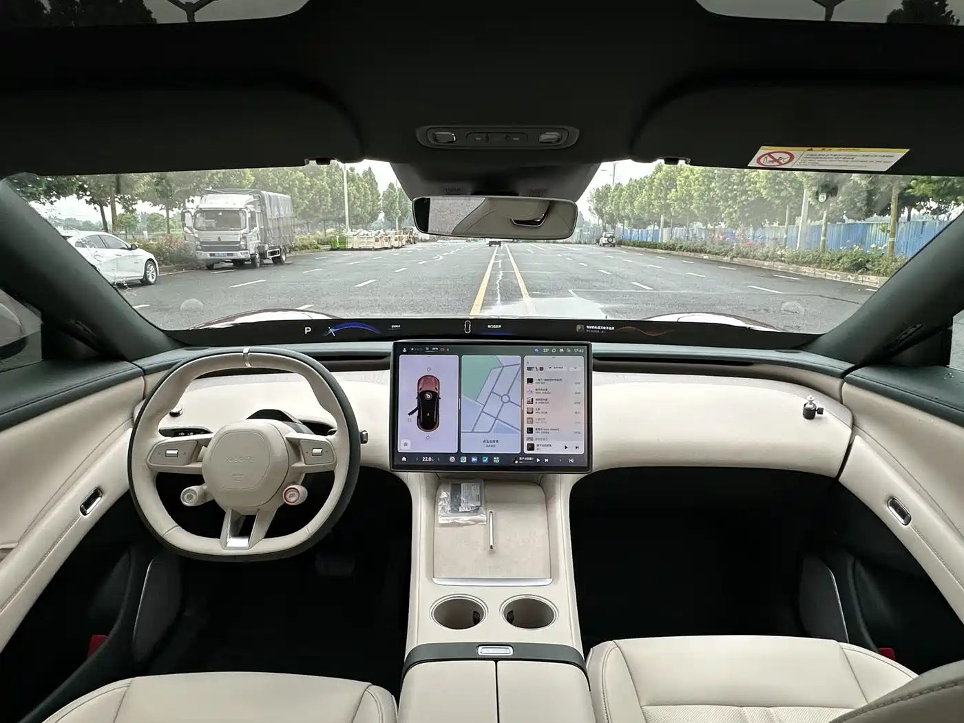 Xiaomi Auto Xiaomi YU7 2025 Extended Range RWD Edition фото 8