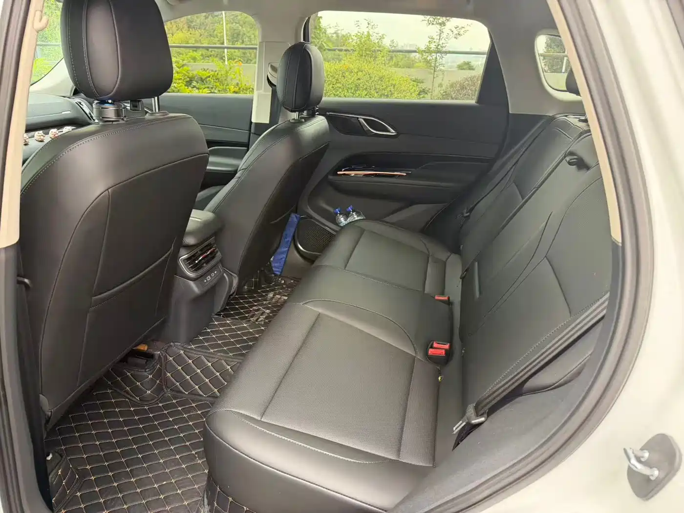 Hongqi HS3 PHEV 2026 2025 125km Jingwei PLUS 2 Million Commemorative Edition