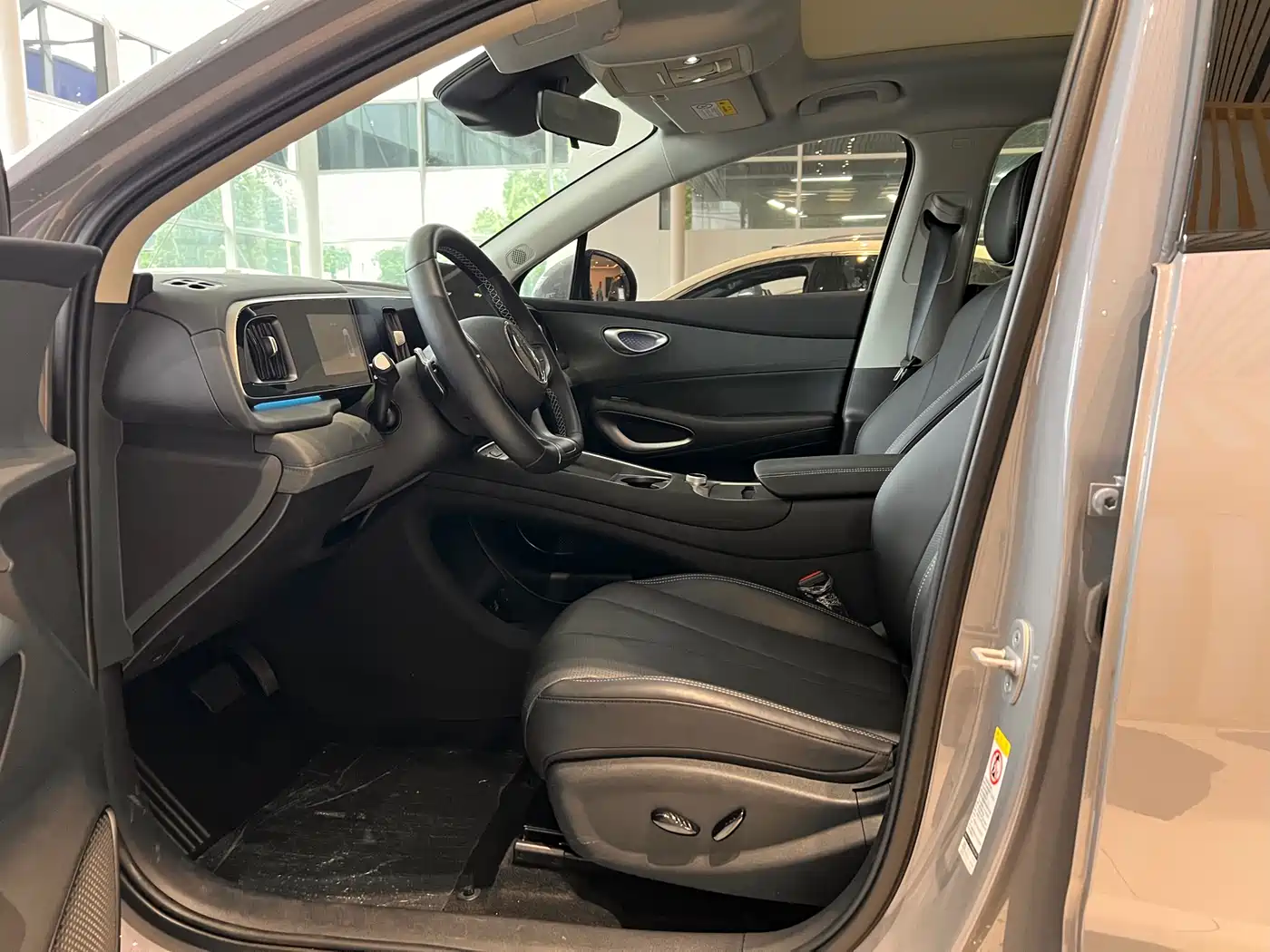 BYD Hai Shi 05 EV 2025 520KM Flagship Smart Navigation Edition фото 4