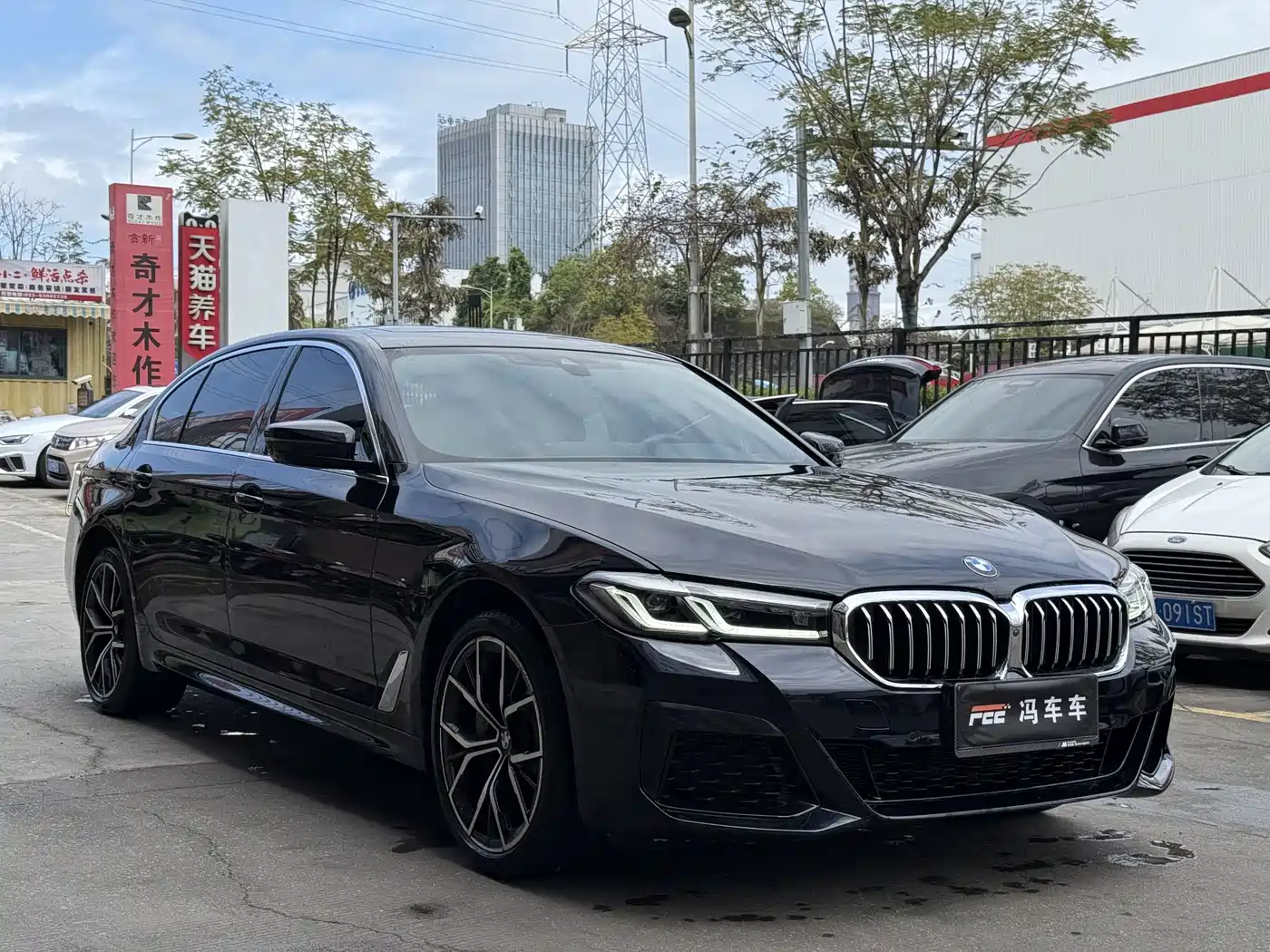 BMW 5 Series 2022 Model Third Facelift 530Li Premium M Sport Package фото 2