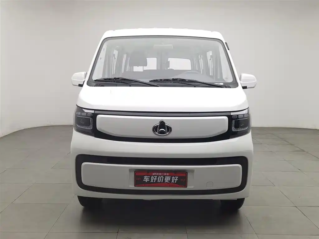 CHANGAN CHANGAN RUIXING EM60