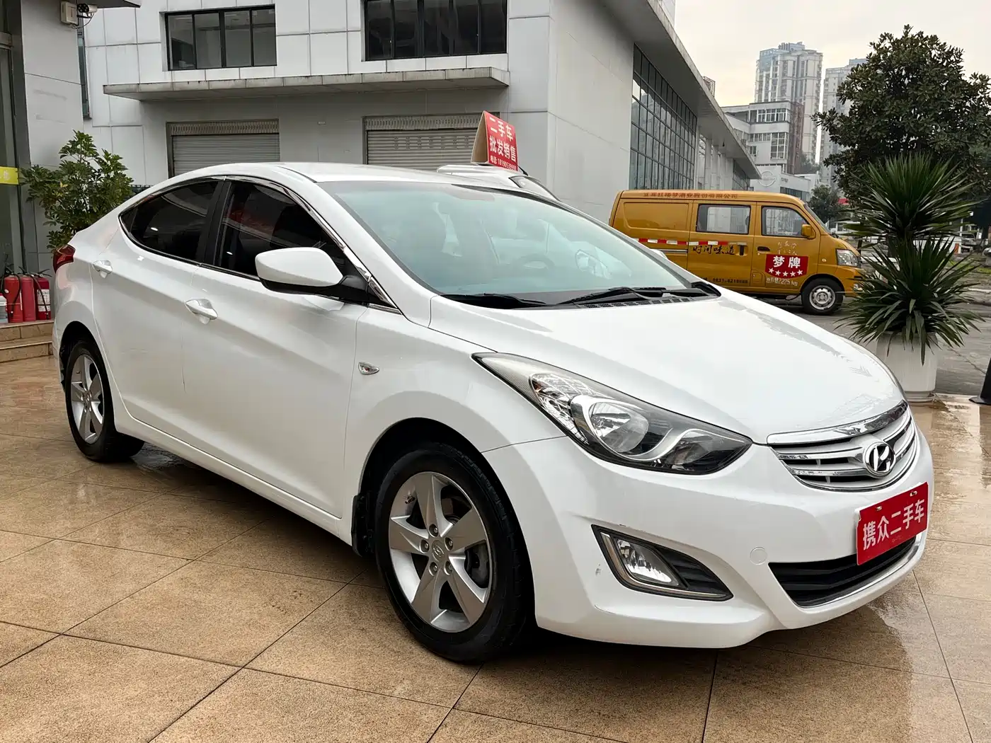 Hyundai Langdong 2012 1.6L Automatic Fashion фото 4