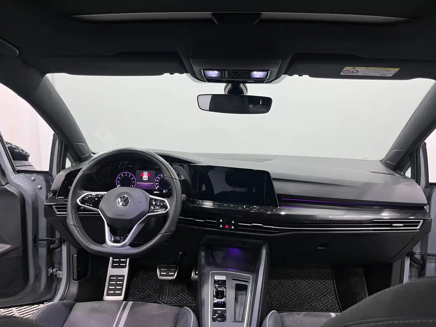 Volkswagen Golf 2023 280TSI DSG R-Line Lite фото 5