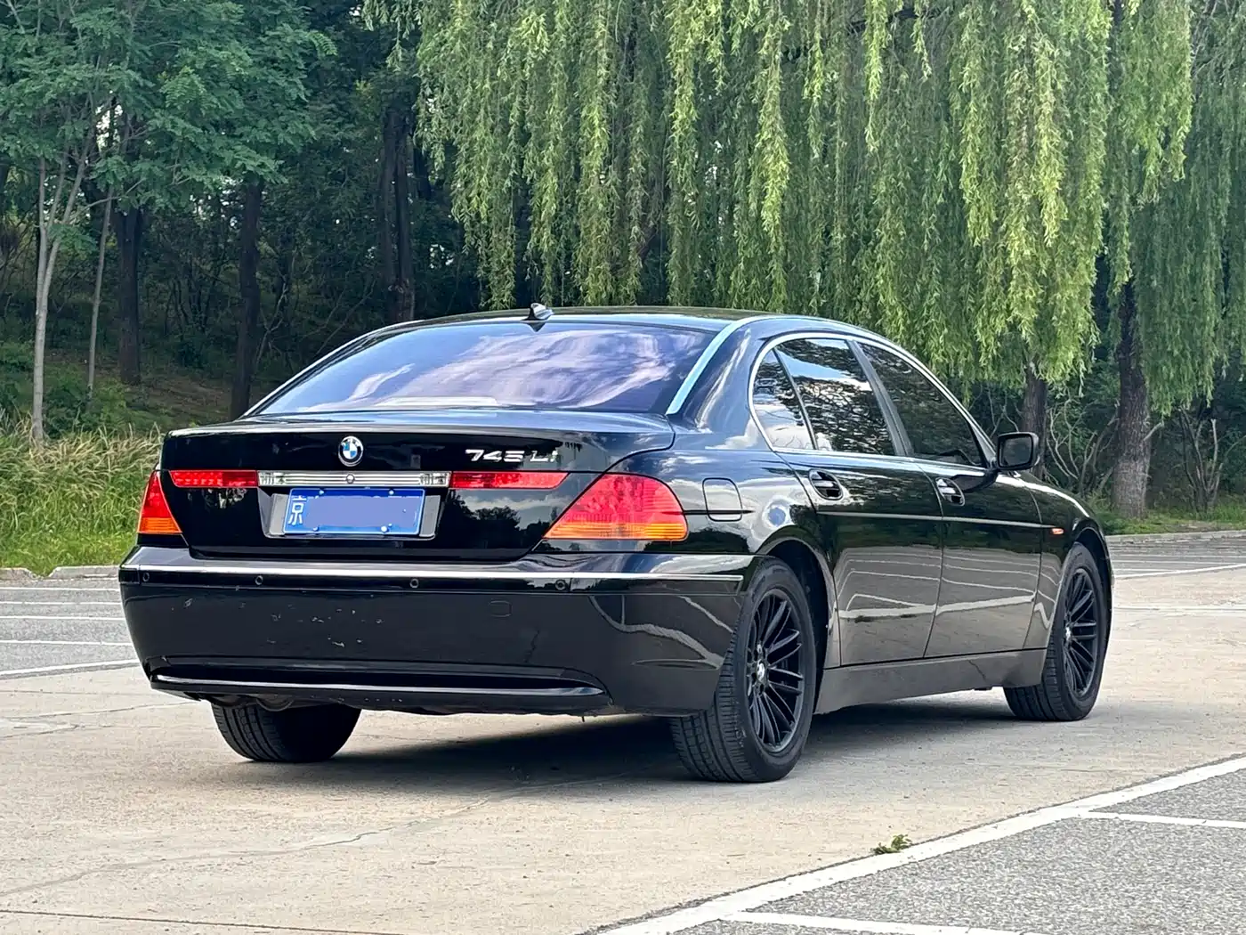 BMW 7 Series 2002