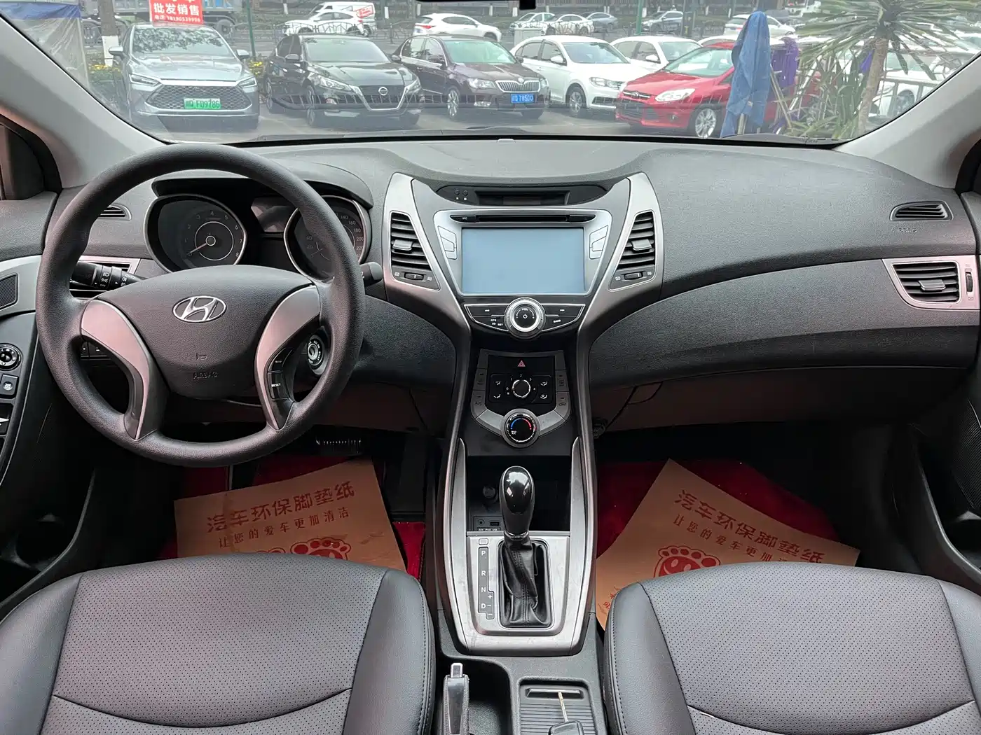 Hyundai Langdong 2012 1.6L Automatic Fashion фото 9