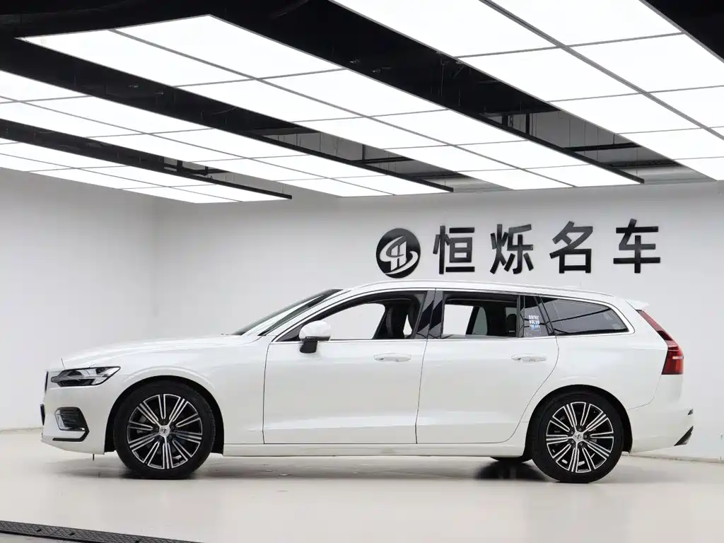 Volvo V60 2020 2020 T5 Smart Luxury Edition