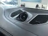Photo 11 - Porsche Cayenne