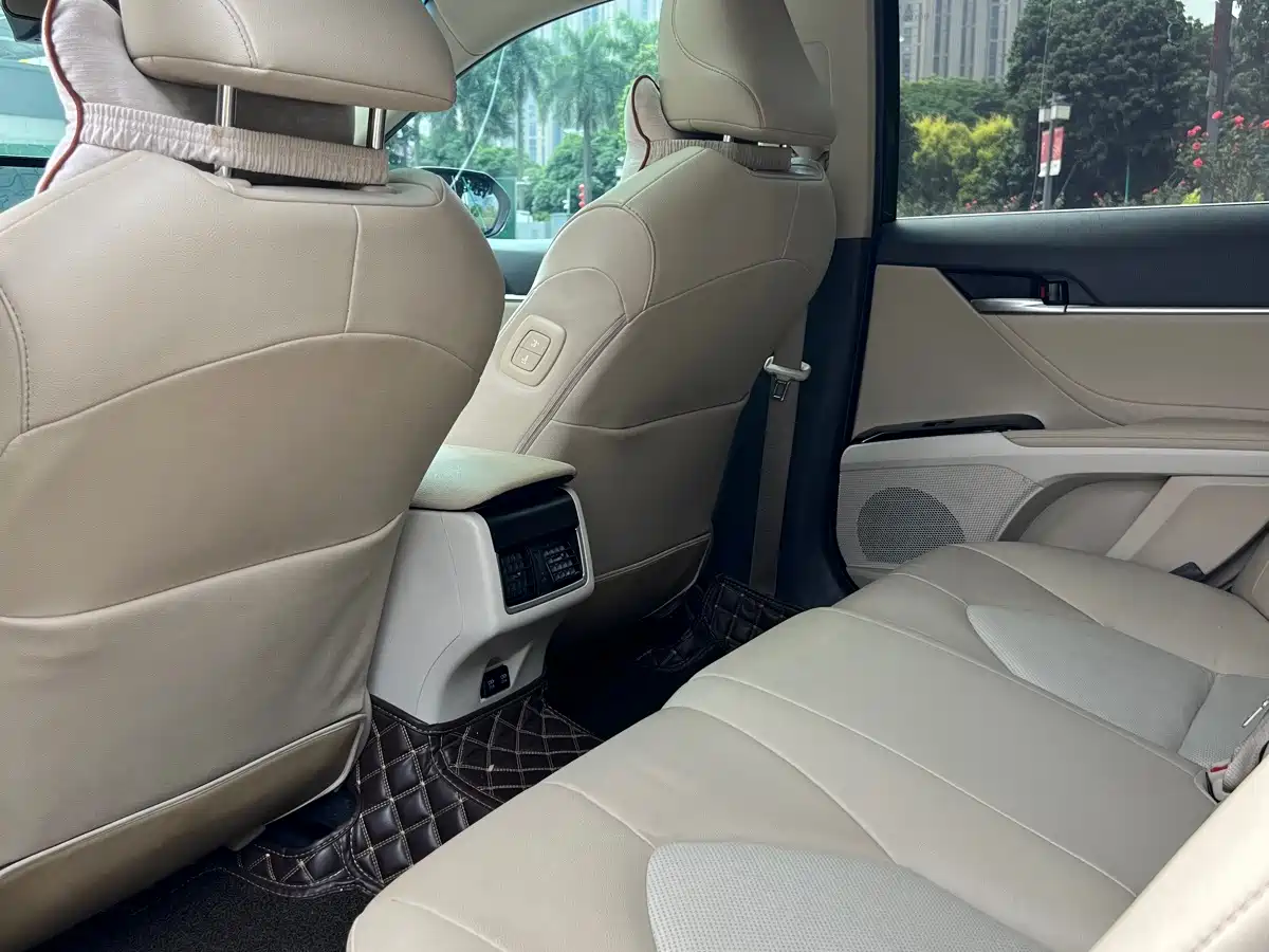 Toyota Camry 2022 2022 2.0GVP Leading Edition