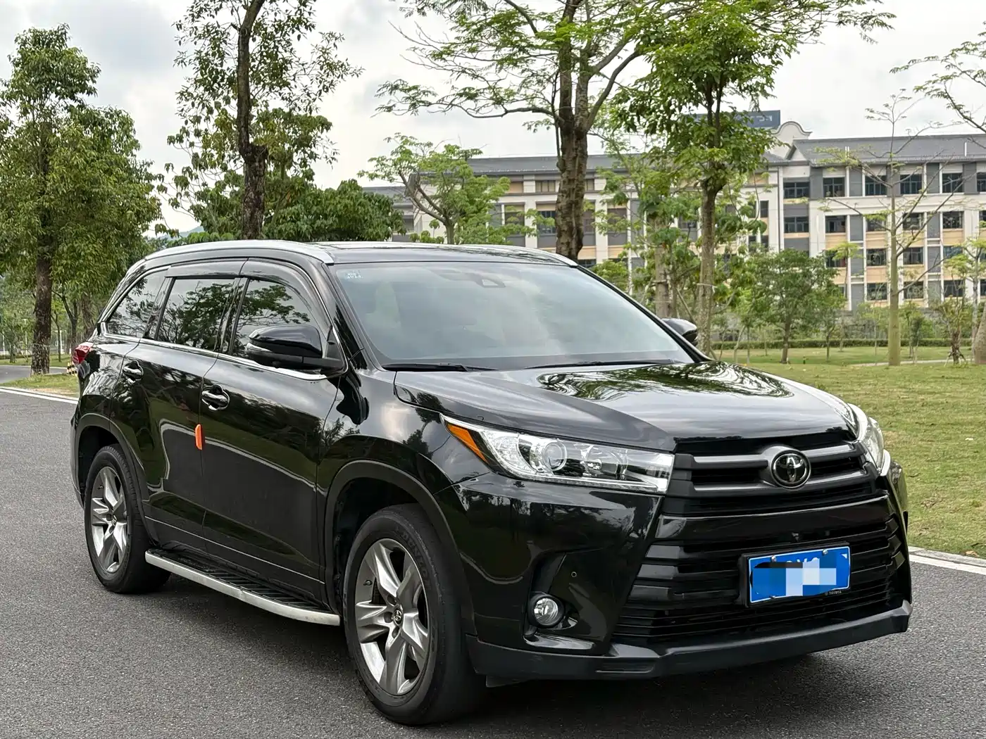 Toyota Highlander 2018 2.0T 4WD Luxury 7-seater China VI фото 3